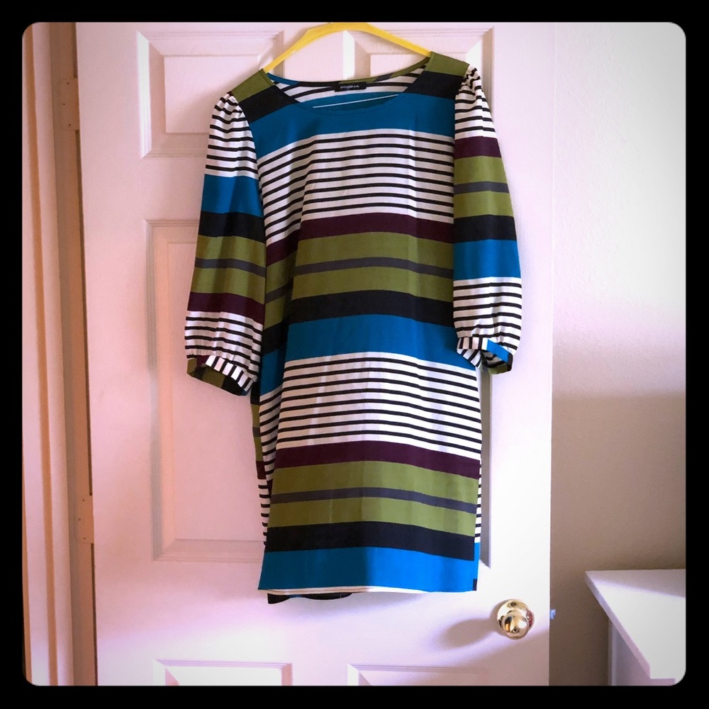 3/4 sleeve striped dress